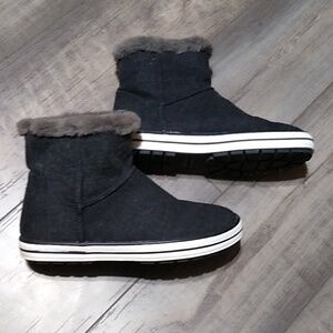 Seven dials tess slip on boots black size 8.5